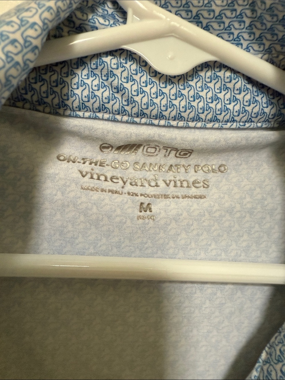 Vineyard Vines - Picture 3 of 3